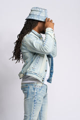 "BE THE LIGHT" DENIM JACKET (LIGHT BLUE)